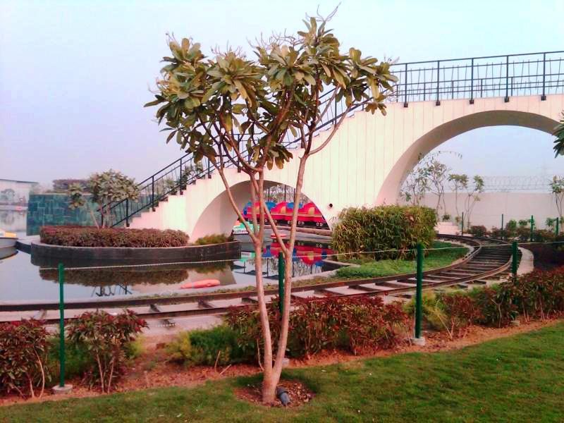 Paramount Golf Foreste Greater Noida delhibuilder Paramount Golf Foreste Greater Noida delhibuilder